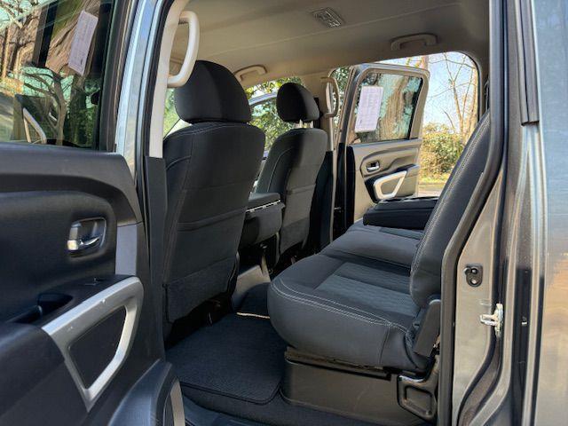 Nissan Titan S Crew Cab 2WD 2017