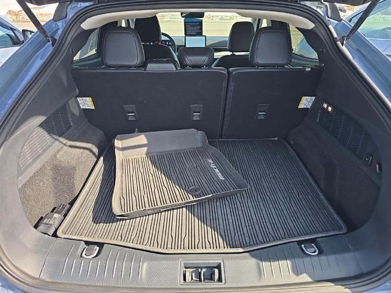 Ford Mustang Mach-E Select AWD 2023