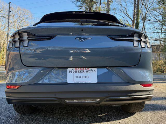 Ford Mustang Mach-E Select AWD 2023