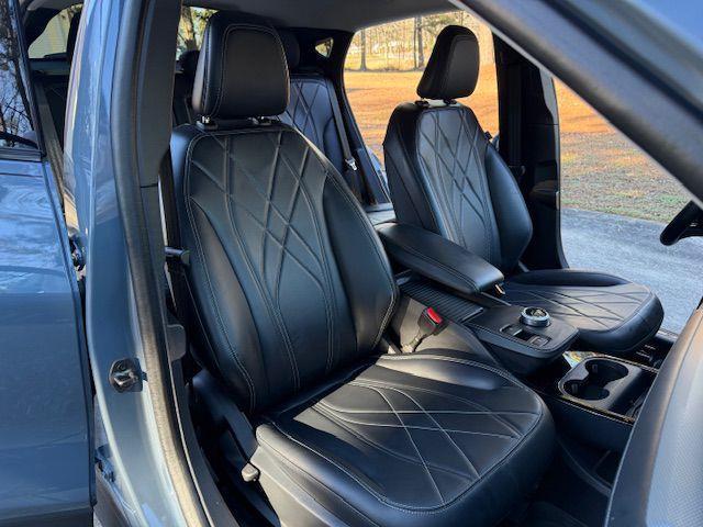 Ford Mustang Mach-E Select AWD 2023