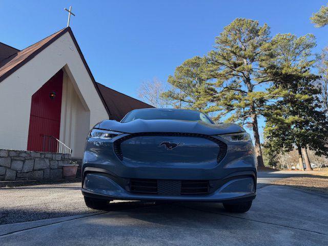 Ford Mustang Mach-E Select AWD 2023