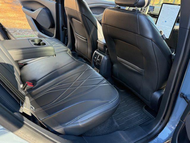 Ford Mustang Mach-E Select AWD 2023