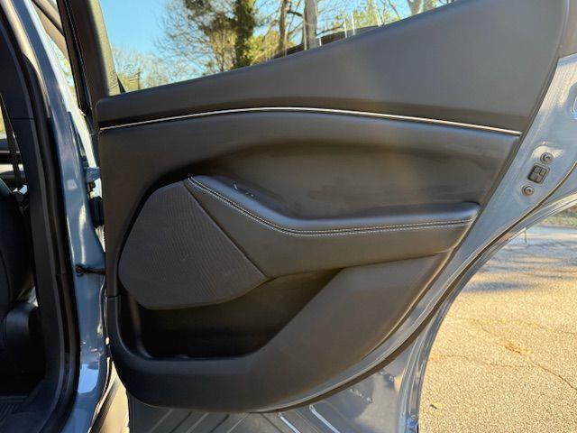 Ford Mustang Mach-E Select AWD 2023