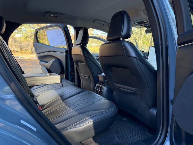 Ford Mustang Mach-E Select AWD 2023