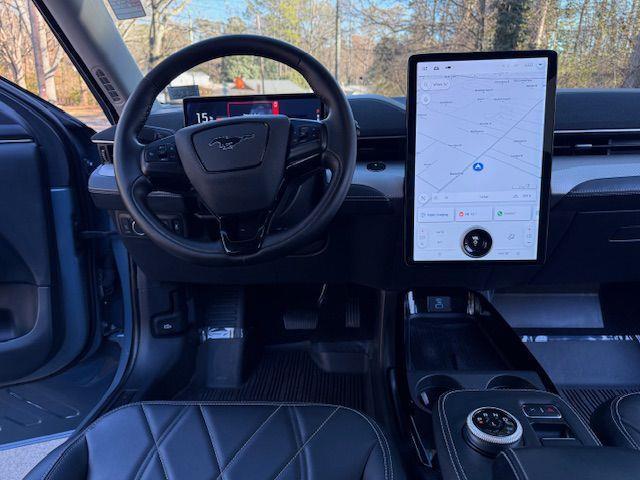 Ford Mustang Mach-E Select AWD 2023