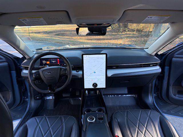 Ford Mustang Mach-E Select AWD 2023