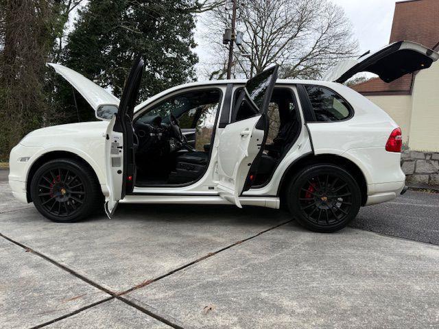 Porsche Cayenne GTS 2008