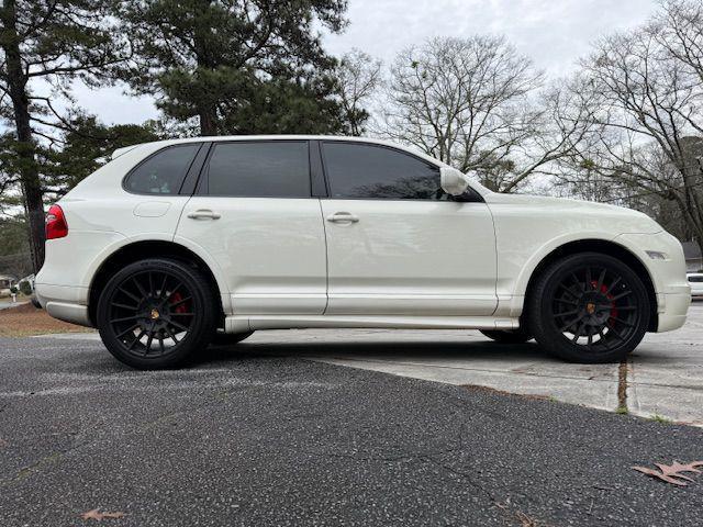 Porsche Cayenne GTS 2008