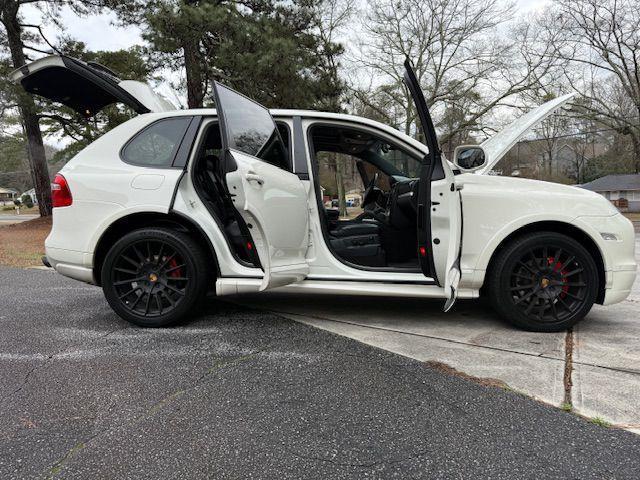 Porsche Cayenne GTS 2008