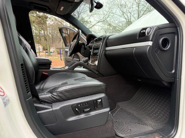 Porsche Cayenne GTS 2008