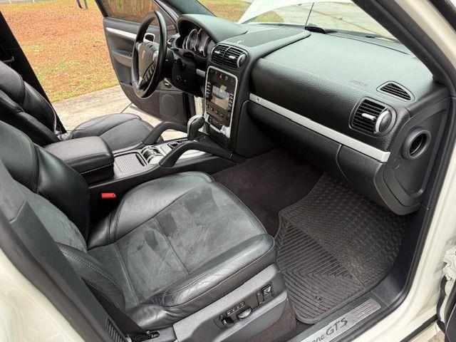 Porsche Cayenne GTS 2008