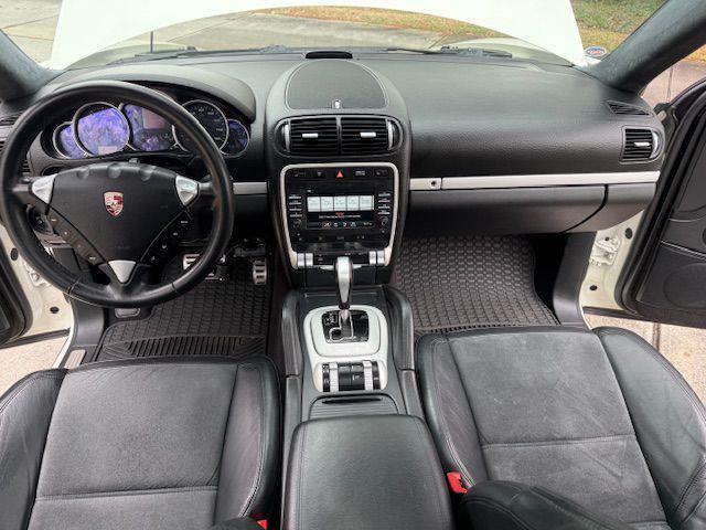Porsche Cayenne GTS 2008