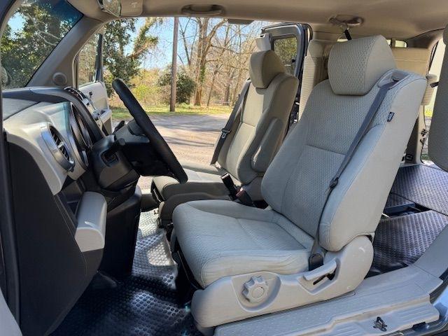 Honda Element EX 4WD AT 2011