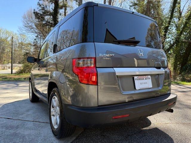 Honda Element EX 4WD AT 2011