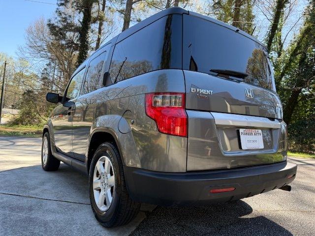 Honda Element EX 4WD AT 2011