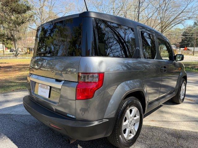 Honda Element EX 4WD AT 2011