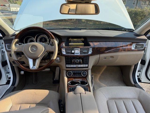 Mercedes-Benz CLS-Class CLS550 2012