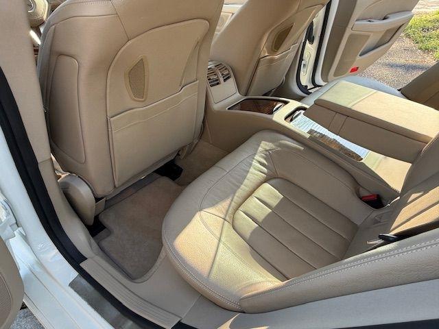 Mercedes-Benz CLS-Class CLS550 2012