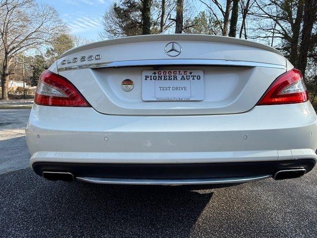 Mercedes-Benz CLS-Class CLS550 2012