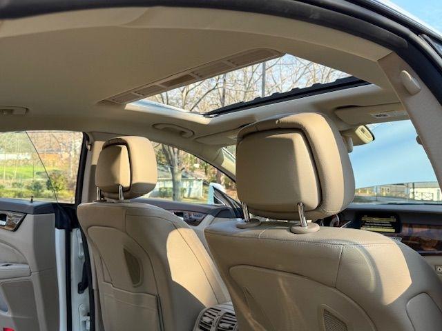 Mercedes-Benz CLS-Class CLS550 2012