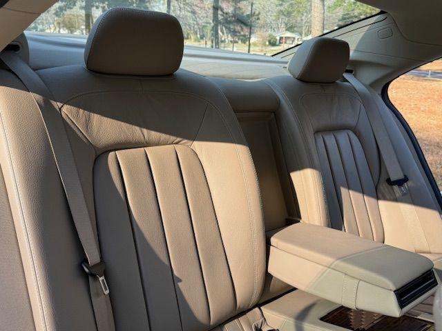 Mercedes-Benz CLS-Class CLS550 2012