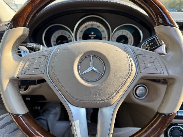 Mercedes-Benz CLS-Class CLS550 2012