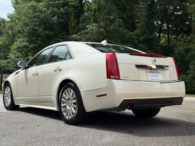 Cadillac CTS Luxury 2012