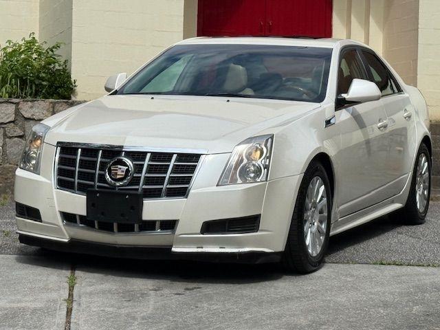 Cadillac CTS Luxury 2012