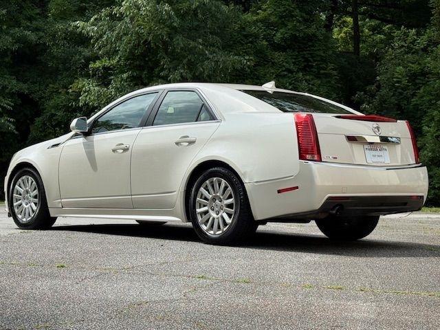 Cadillac CTS Luxury 2012