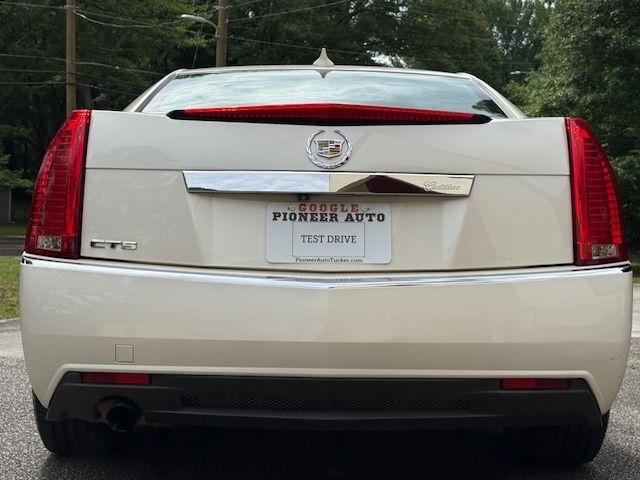 Cadillac CTS Luxury 2012