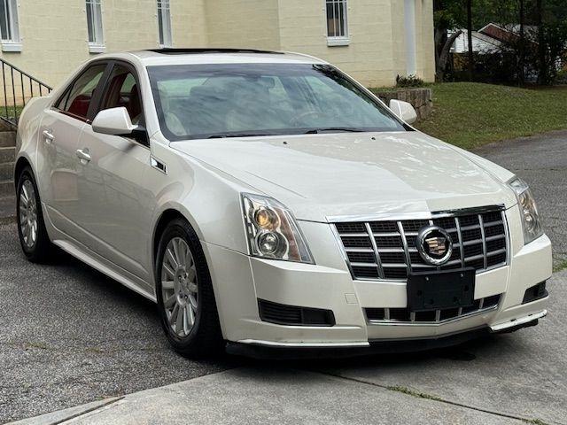 Cadillac CTS Luxury 2012