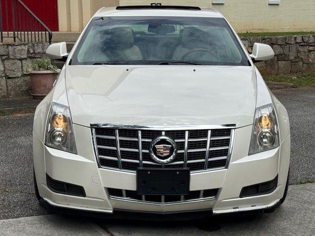 Cadillac CTS Luxury 2012