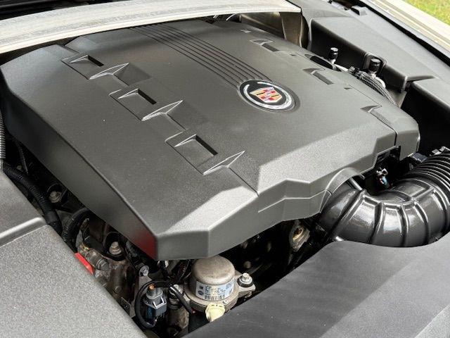 Cadillac CTS Luxury 2012