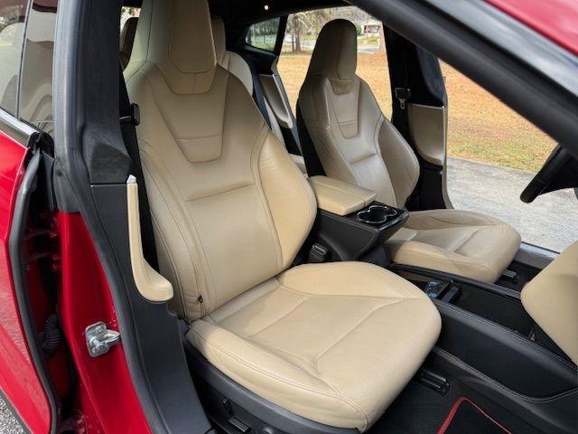 Tesla Model S 85D 2015