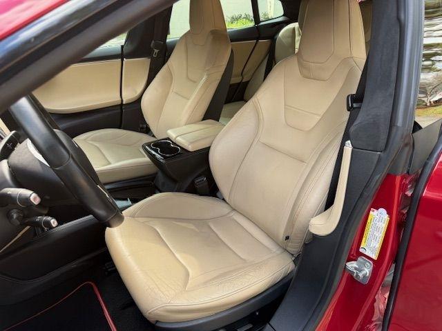 Tesla Model S 85D 2015