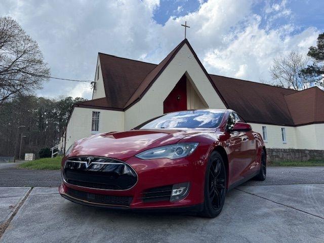 Tesla Model S 85D 2015