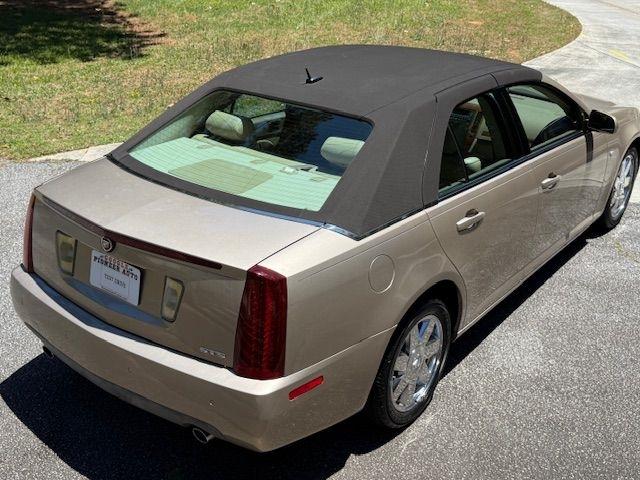 Cadillac STS V6 2005