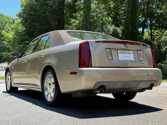 Cadillac STS V6 2005