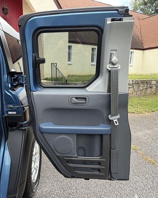 Honda Element EX 2WD AT 2006