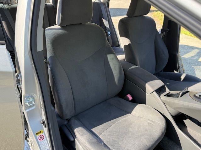 Toyota Prius Prius V 2010