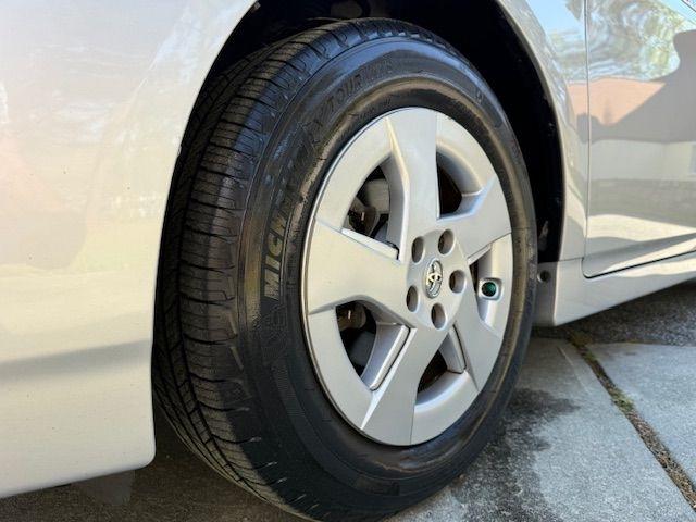 Toyota Prius Prius V 2010