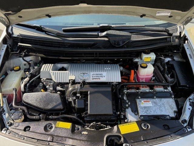 Toyota Prius Prius V 2010