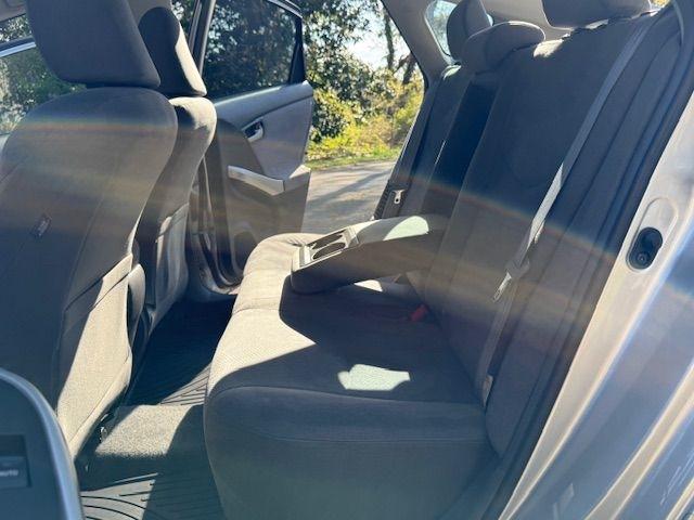 Toyota Prius Prius V 2010