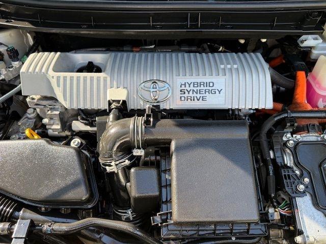 Toyota Prius Prius V 2010