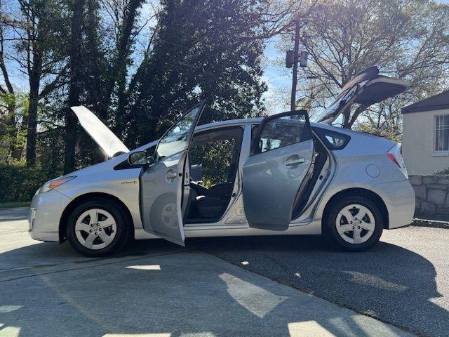 Toyota Prius Prius V 2010