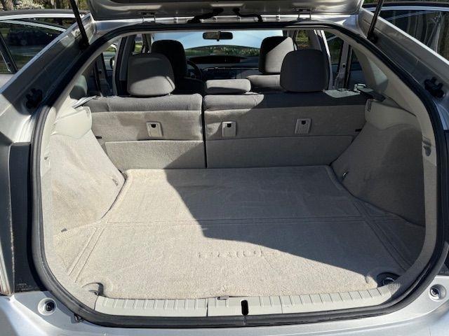 Toyota Prius Prius V 2010