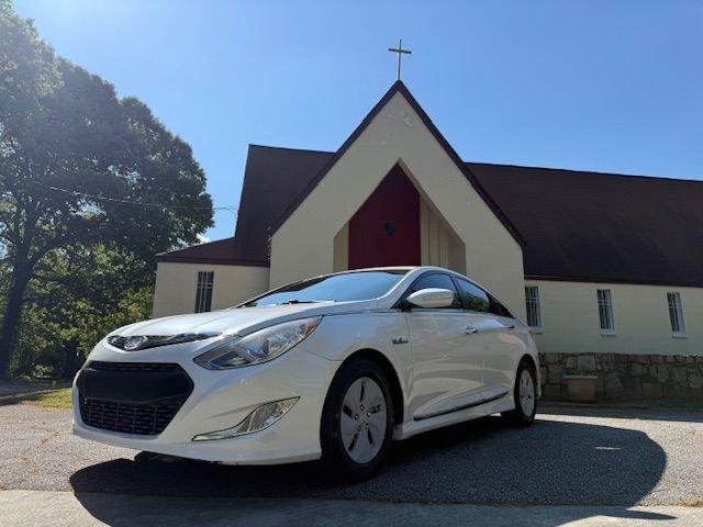 Hyundai Sonata Hybrid Sedan 2015