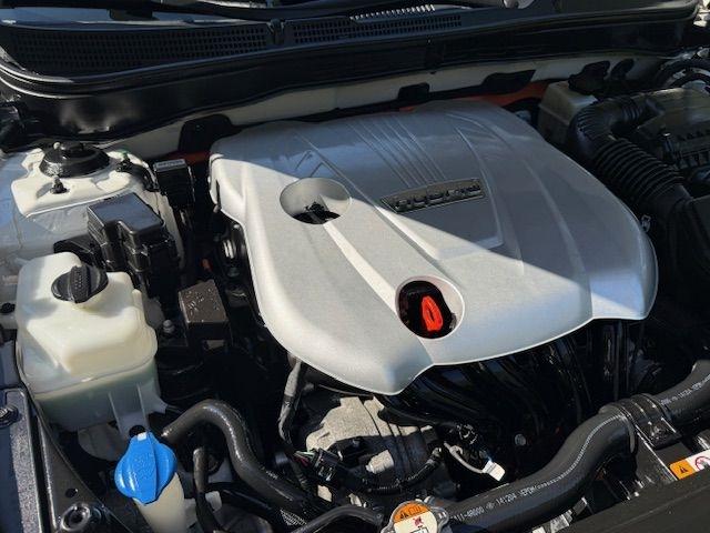 Hyundai Sonata Hybrid Sedan 2015