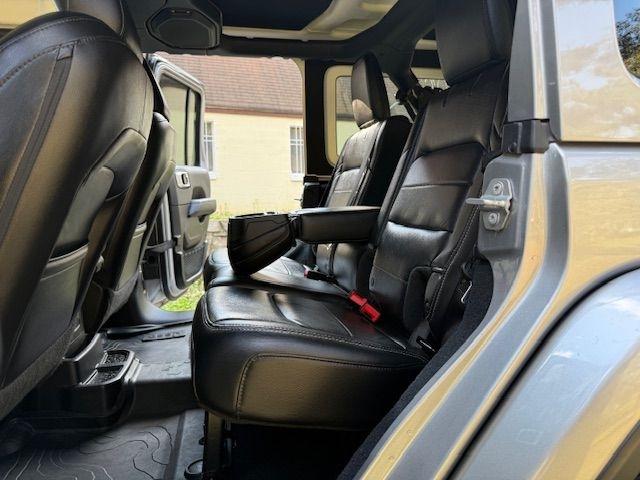 Jeep Wrangler Unlimited Sahara 2018