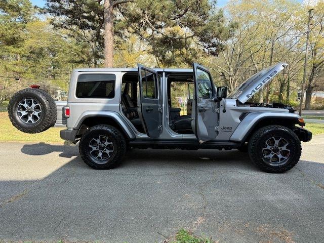 Jeep Wrangler Unlimited Sahara 2018